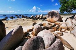 Pantai dan Pulau ini, jadi Rumah Kedua Orang Singapura