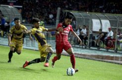 Pelatih Semen Padang Minta Maaf kepada Suporter