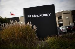 Hemat Biaya, BlackBerry PHK 200 Karyawan
