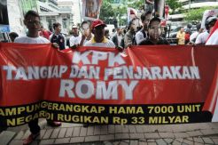 KPK Didesak Tuntaskan Kasus Pengadaan Lampu Perangkap Hama