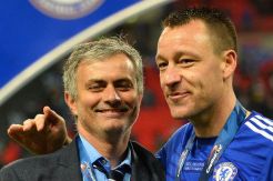 Mourinho Dirayu Sedikit Nakal Bajak Terry ke MU