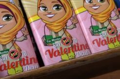 Ibu Rumah Tangga di Sidoarjo Produksi Cokelat Anti-Valentine