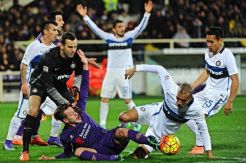 Diwarnai Hujan Kartu Merah, Inter Tumbang di Markas Fiorentina