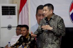Partai Perindo Sebar...