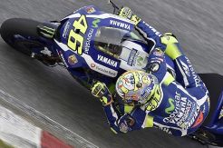 Rossi Melesat, Lorenzo Masih Lambat