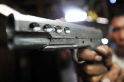 Felt Better Surrender, Two Members Aceh Armed Criminal Group Come to Police