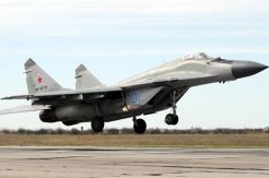 Perkuat Pangkalan Militer di Armenia, Rusia Kirim Jet Tempur
