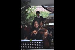 Tak Bisa Berpisah dengan Biola dan Piano