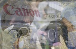 Mengintip Pabrik Canon...