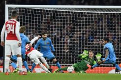 Ditumbangkan Barcelona, Lini Serang Arsenal Dikritik