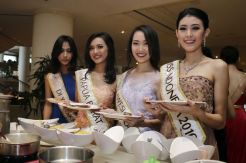 Finalis Miss Indonesia...