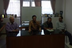 Heboh! Persekutuan Doa Oikomene Kasih Bebaskan Suami-Istri Cerai