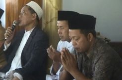 Jari Pengaku Nabi Isa Akhirnya Bertobat di Depan MUI