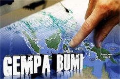 8.2 Magnitude Earthquake, Padang Residents Evacuated