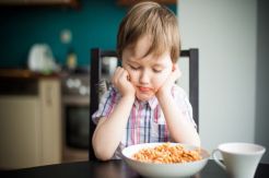 Orangtua Stres Bikin Anak Susah Makan