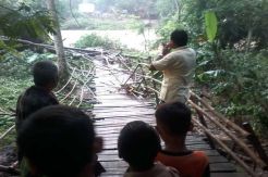 Dihantam Luapan Sungai Ciasem, Tiga Jembatan Gantung di Subang Putus