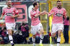 Juventus Kembali ke...