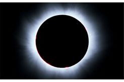 23 Maret Gerhana Bulan akan Melintasi Sulut