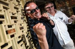 Van Damme Duta Muay...
