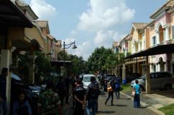 Imigrasi Depok Tangkap...
