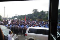 1.500 Aparat Kawal Demo...