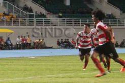 Gagal Raih Trofi Juara, MU Bikin Madura Bangga