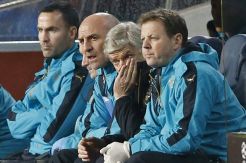Tersingkir di Liga Champions, Legenda Arsenal Minta Wenger Dipecat