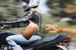 Kesal, Warga Bakar Motor Pejambret