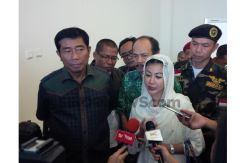 Bicarakan Jakarta, Lulung & Wanita Emas Kian Dekat