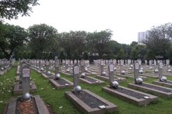 Pemakaman Korban Heli TNI AD Belum Jelas, Keluarga Tinggalkan TMP Kalibata