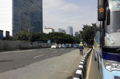 Demo Sopir Taksi, Jalan Protokol di Jakarta Lumpuh