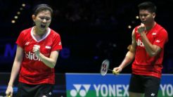 Praveen/Debby Siap Berebut...