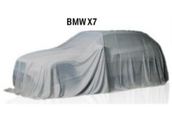 Lekukan BMW X7 Menggoda di Balik Balutan Kain Tipis