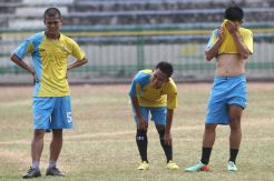 Persegres Pusing, Sulit Dapat Izin Polisi Uji Coba di Kandang Sendiri