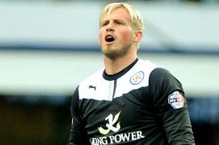 Kabar Buruk untuk Leicester City, Schmeichel Terkapar Kena Virus FIFA