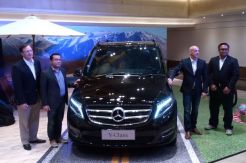 Mercedes Benz New V-Class Tak Boleh Minum Sembarangan