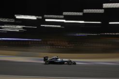 Hamilton Raih Pole Position, Rio Haryanto Hampir Start Paling Buncit