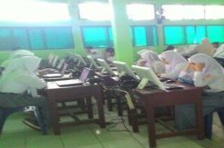 Komputer Kurang, Ujian Nasional di Merangin Dilakukan Bertahap