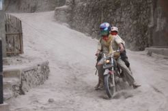 Gunung Bromo Batuk Lagi, Desa Ngadisari Diguyur Abu Vulkanik