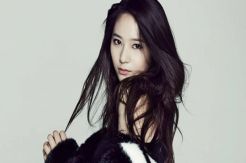 Pacaran dengan Kai EXO, Krystal Segera Hengkang dari F(X)