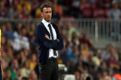 Barcelona Terpuruk, Luis Enrique Siap Jadi Kambing Hitam