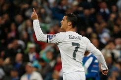 Ronaldo Tertawakan Kekalahan Barcelona