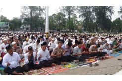 Ribuan Warga Kota Langsa Gelar Salat Minta Hujan