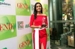 Maria Harfanti Sabet Genie Women Festival 2016 Peduli Kesehatan
