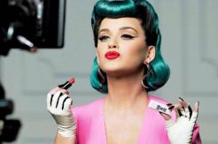 Katy Perry Ramaikan Persaingan Bisnis Fashion Selebriti Dunia