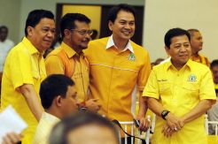 Bakal Calon Ketum Golkar Unjuk Gigi di Jenggala Center