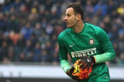 Inter Milan Ingin Jual Samir Handanovic
