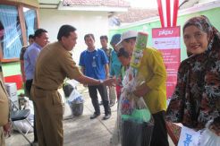 PKPU-CIMB Niaga Syariah Salurkan Donasi Korban Banjir di Lampung