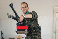 ISIS Paksa Bocah 13...