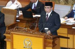 Ade Komarudin Ingin...